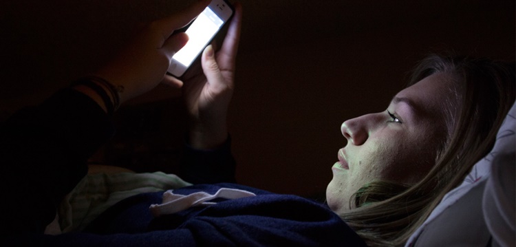 Social+media+is+one+of+the+top+10+social+issues+teens+face.