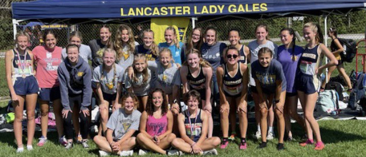 Lady Gales track team. Photo courtesy of Lady Gales Twitter. 